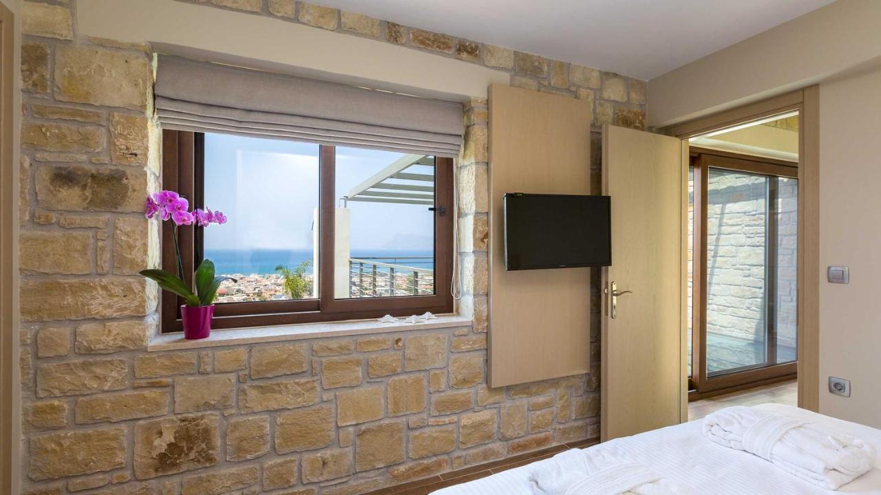 Villa Emilia I Luxury, Amazing Seaview, Next To The Town Kissamos Exterior photo