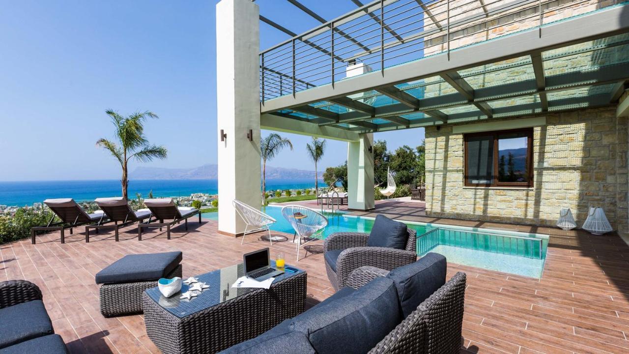 Villa Emilia I Luxury, Amazing Seaview, Next To The Town Kissamos Exterior photo